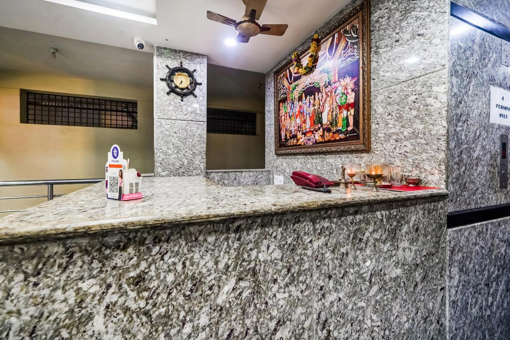 Hotel O Sree Vishnu Bhavan 蒂鲁帕蒂 外观 照片